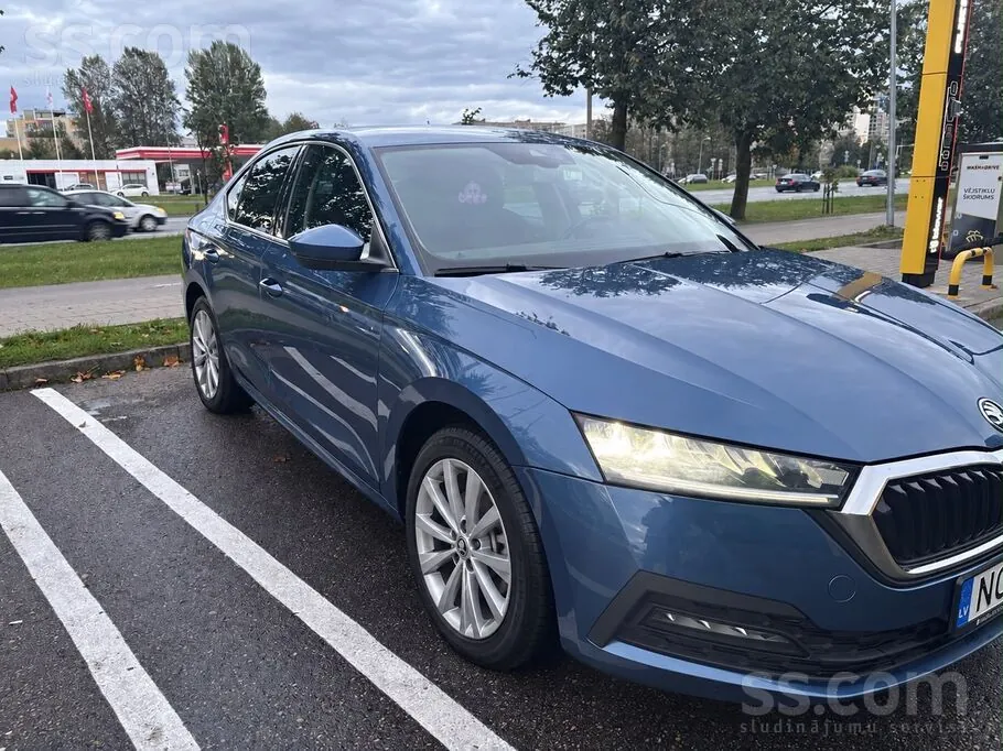 Skoda Octavia 2021 photo 3