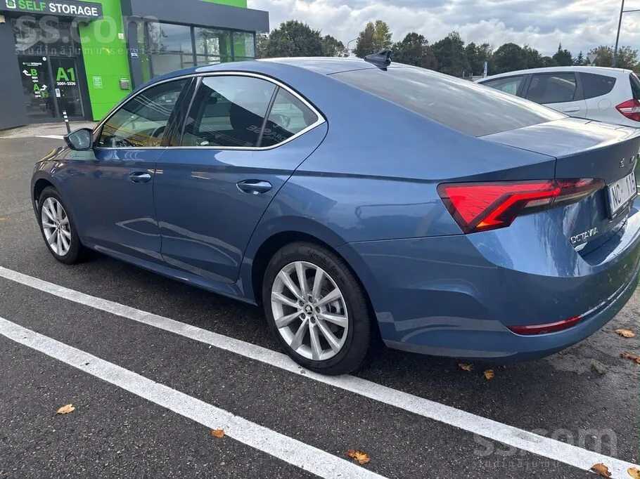 Skoda Octavia 2021 photo 2