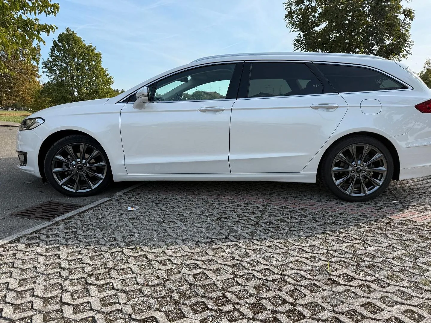 Ford Mondeo 2018 photo 3