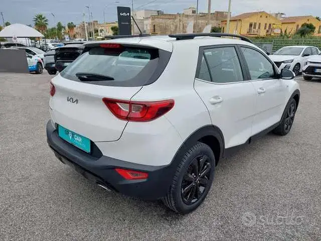 Kia Stonic 2022 photo 5