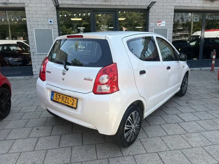 Suzuki Alto 2011 photo 3
