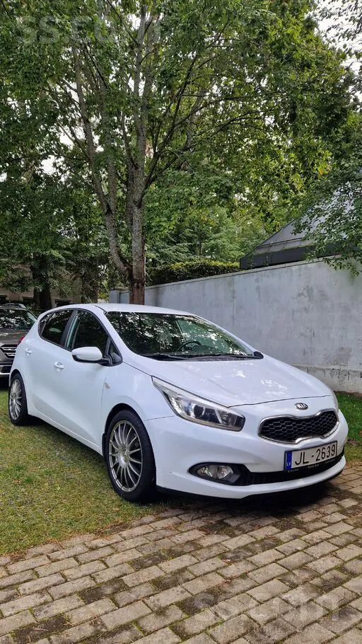 Kia Ceed 2013 photo 3