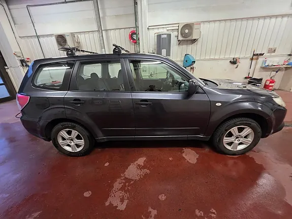 Subaru Forester 2009 photo 3