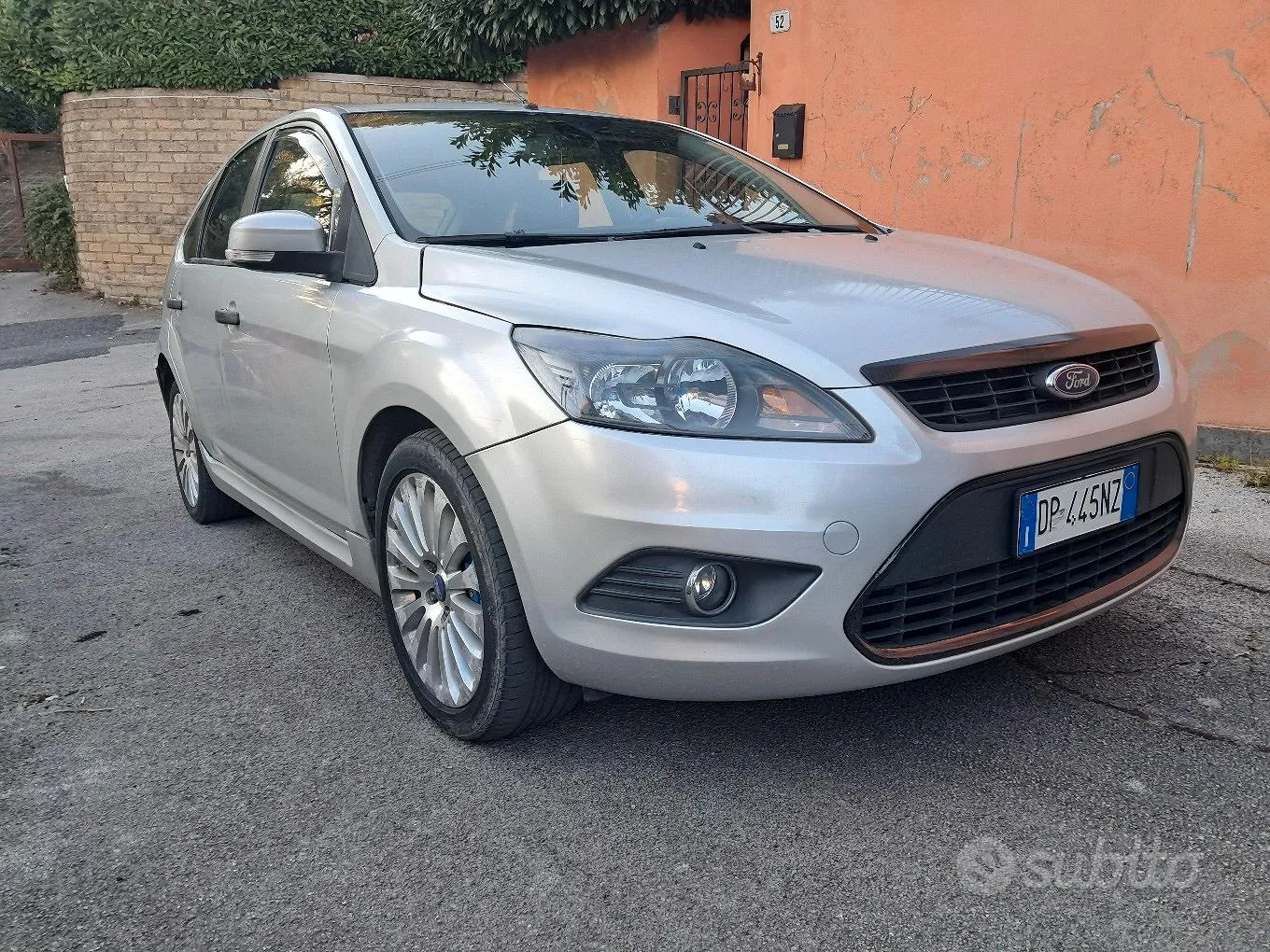 Ford Focus 2008 photo 2