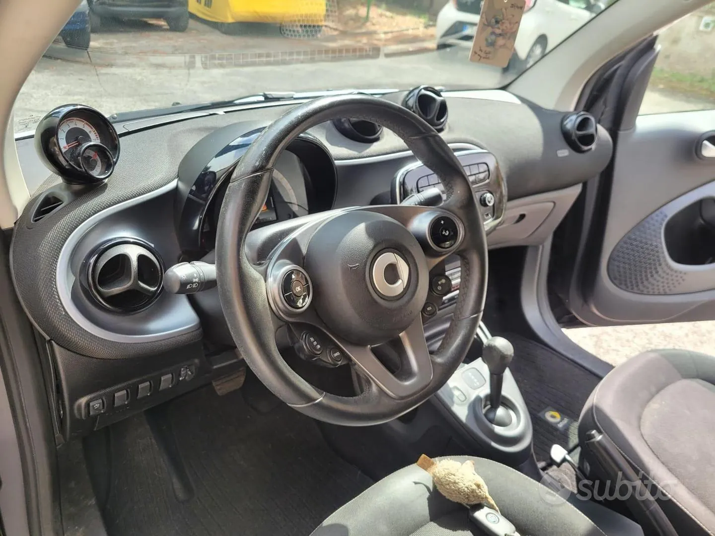 Smart Fortwo 2017 photo 4