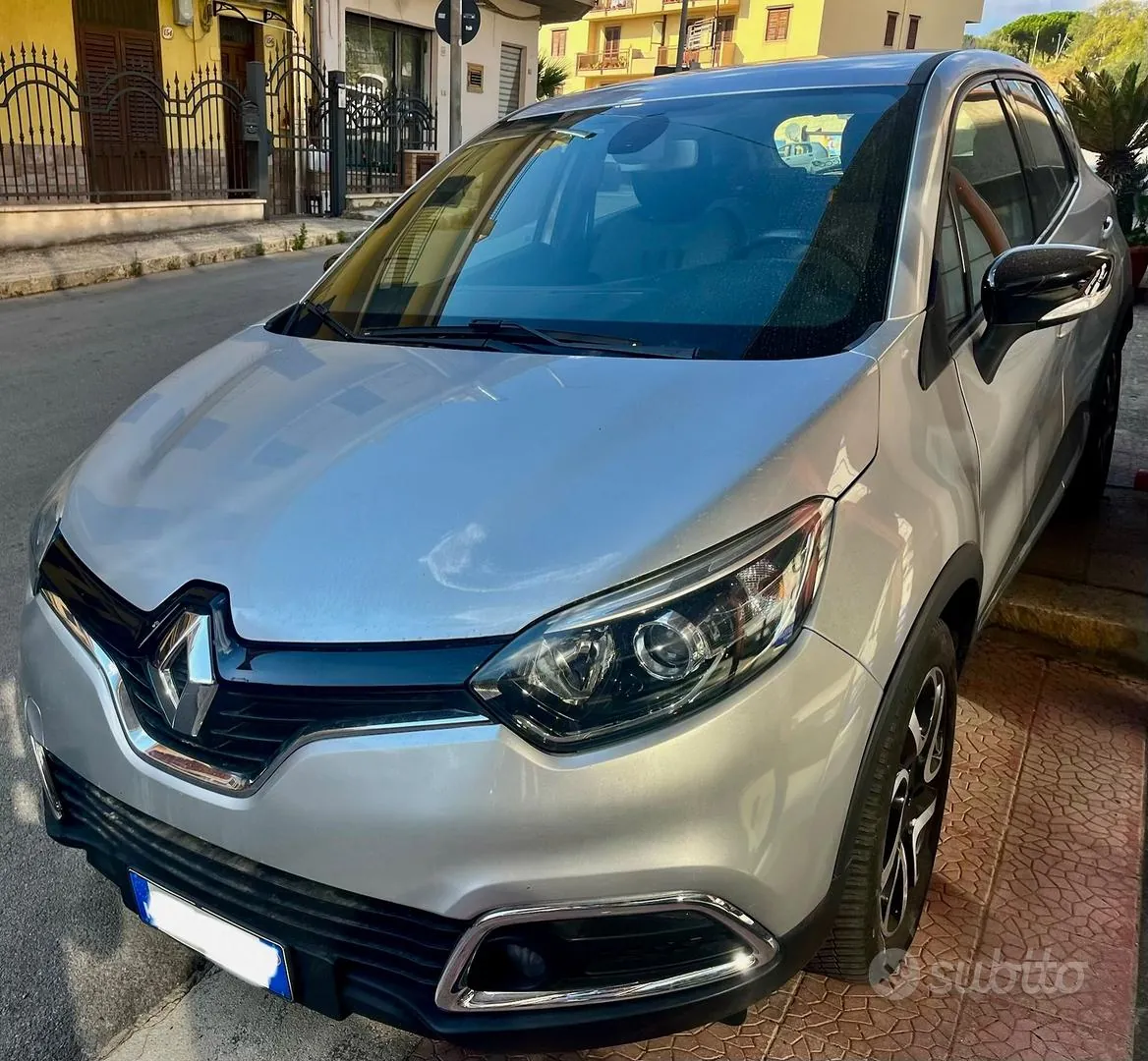 Renault Captur 2016 photo 2