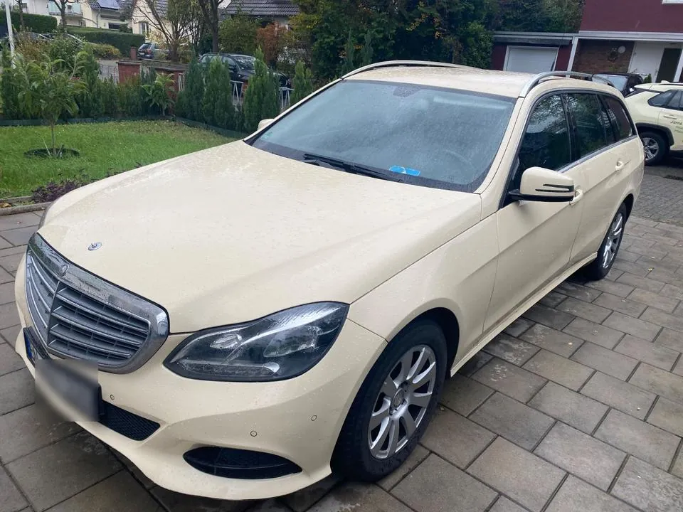 Mercedes-Benz 200