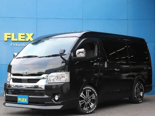 Toyota Hiace 2020 photo 2
