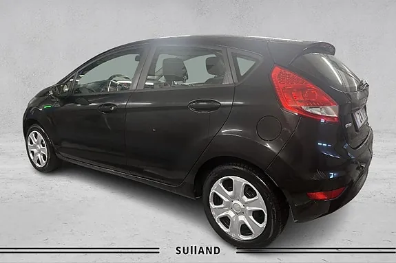 Ford Fiesta 2010 photo 3