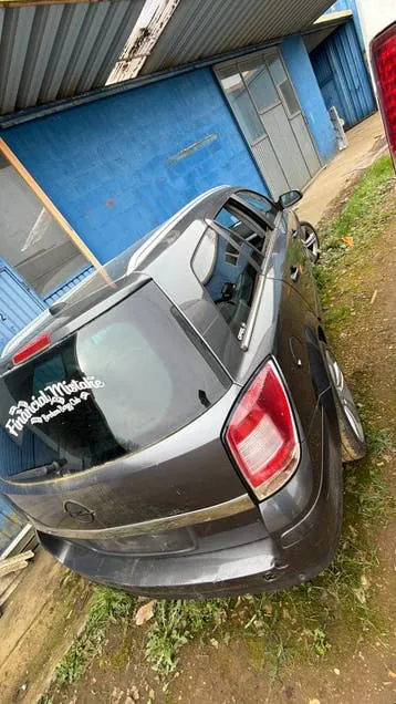 Renault 25