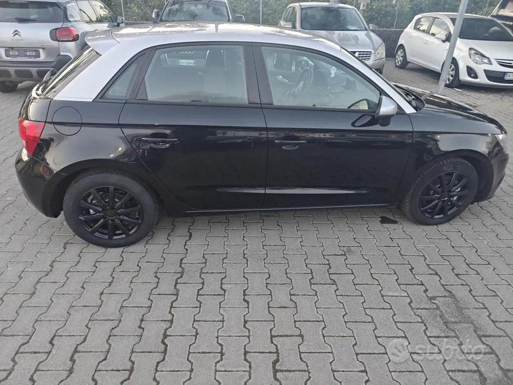 Audi A1 2014 photo 2