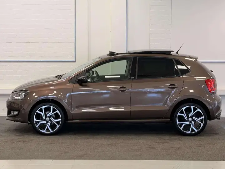 Volkswagen Polo 2011 photo 5