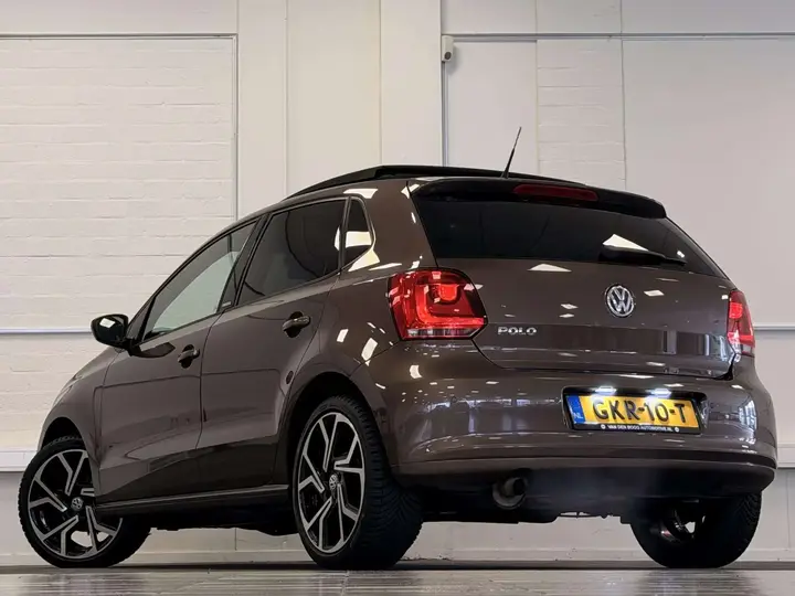 Volkswagen Polo 2011 photo 3
