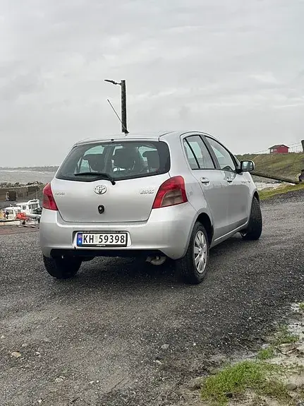 Toyota Yaris 2008 photo 5