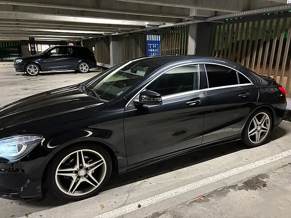 Mercedes-Benz Cla180 2015 photo 2