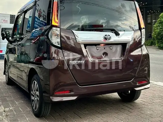 Toyota Roomy 2025 photo 2