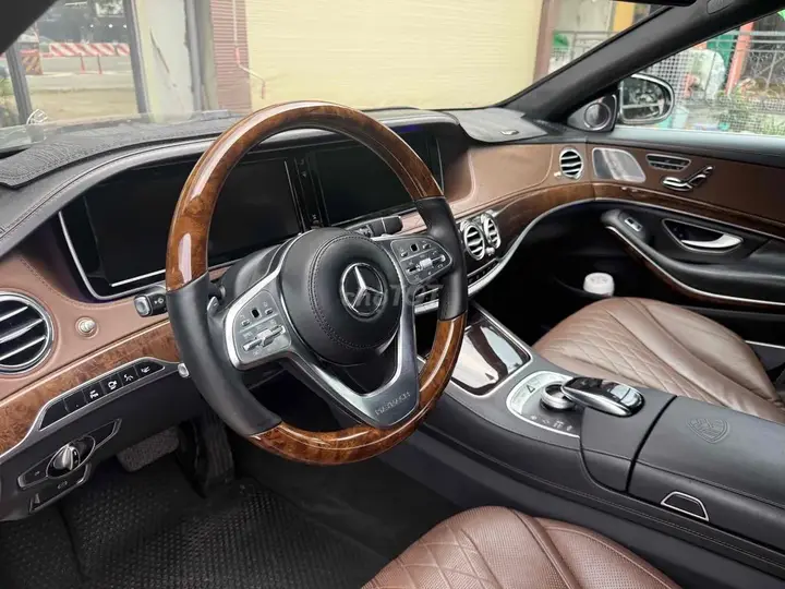 Mercedes-Benz S-Class 2016 photo 4