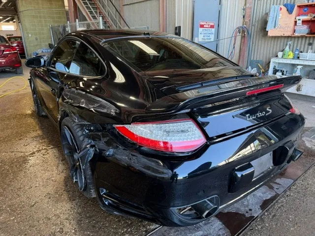 Porsche 911 2011 photo 4
