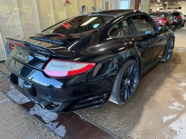 Porsche 911 2011 photo 3