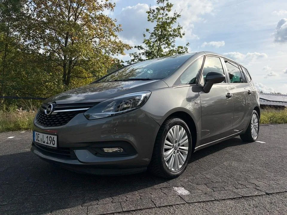Opel Zafira Tourer