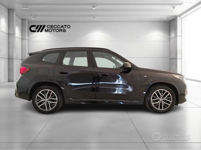 BMW X1 2023 photo 3