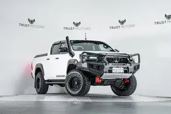 Toyota Hilux 2022 photo 2