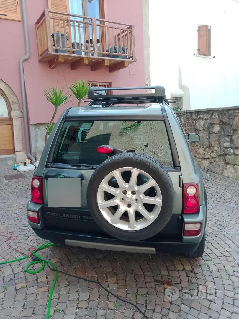 Land Rover Freelander 2004 photo 5