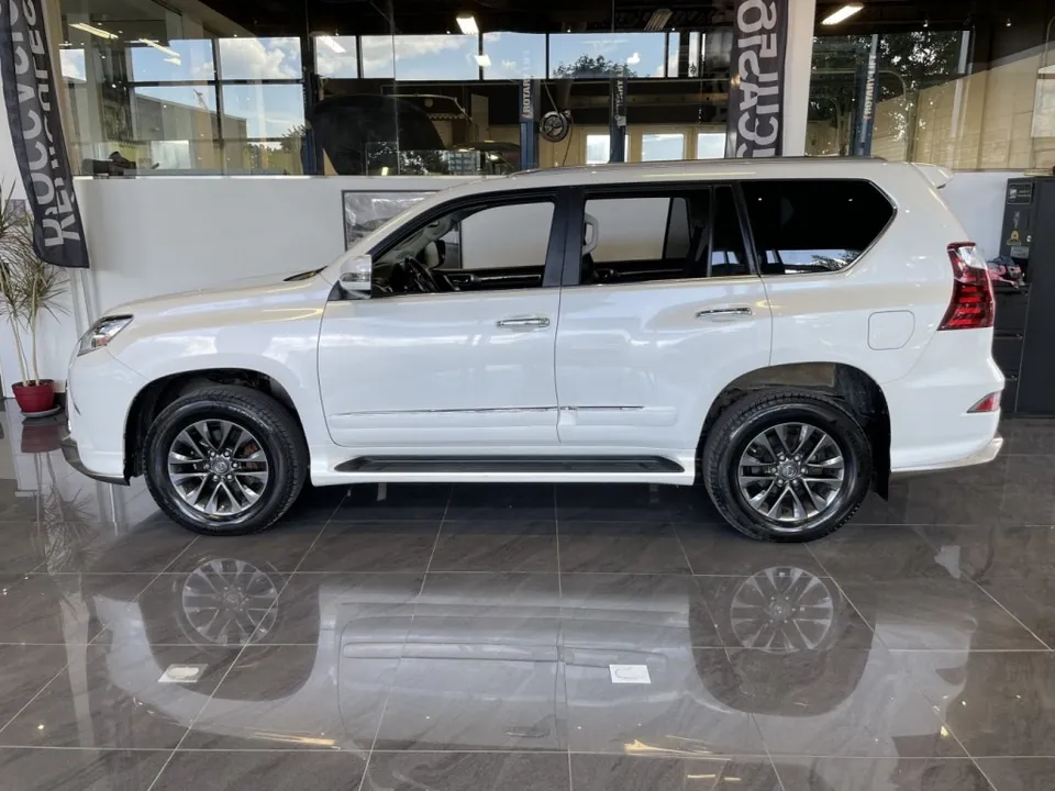 Lexus Gx 460 2017 photo 4
