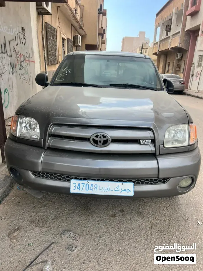 Toyota Tundra 2004 photo 2