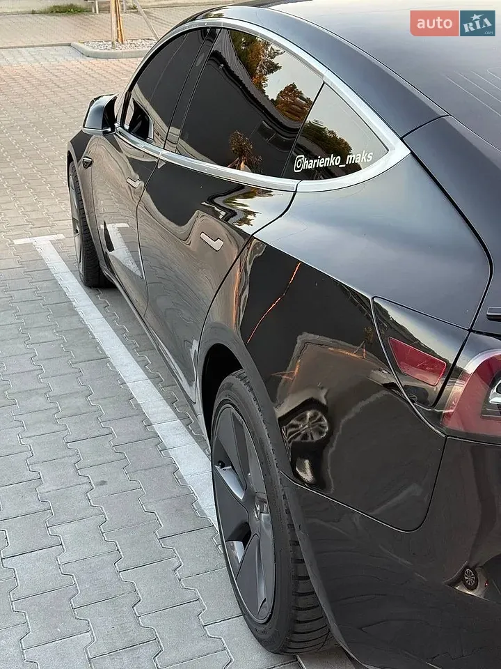 Tesla Model 3 2018 photo 5