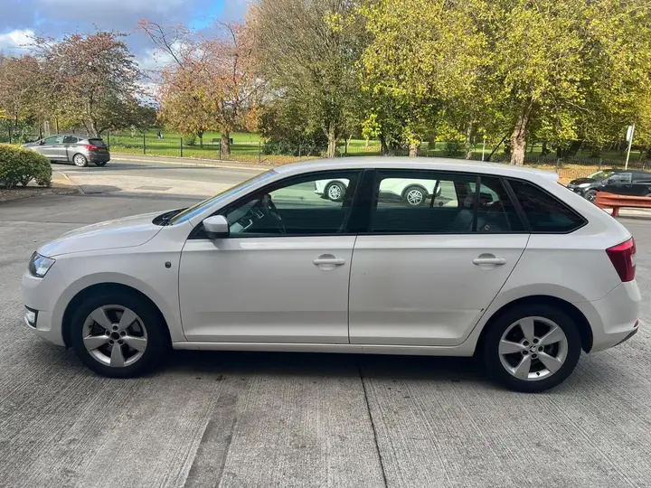 Skoda Rapid 2016 photo 4