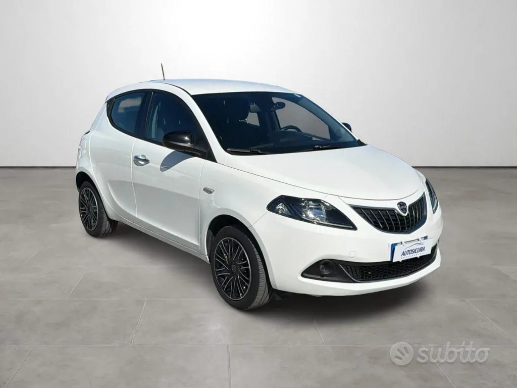 Lancia Ypsilon 2023 photo 3