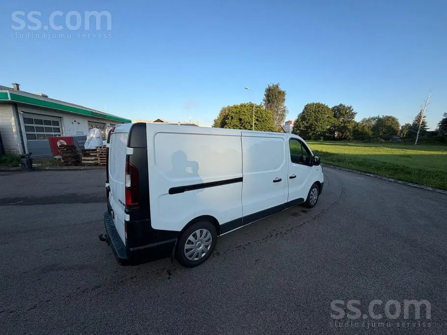 Renault Trafic 2021 photo 5