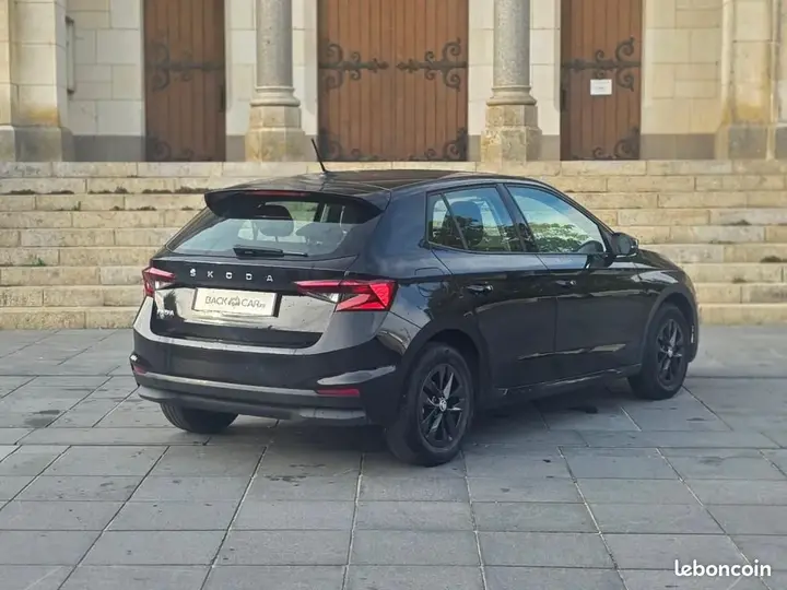 Skoda Fabia 2022 photo 5