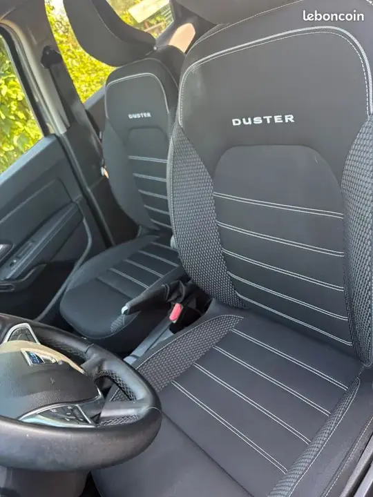 Dacia Duster 2022 photo 4