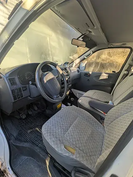 Toyota Hiace 2006 photo 3