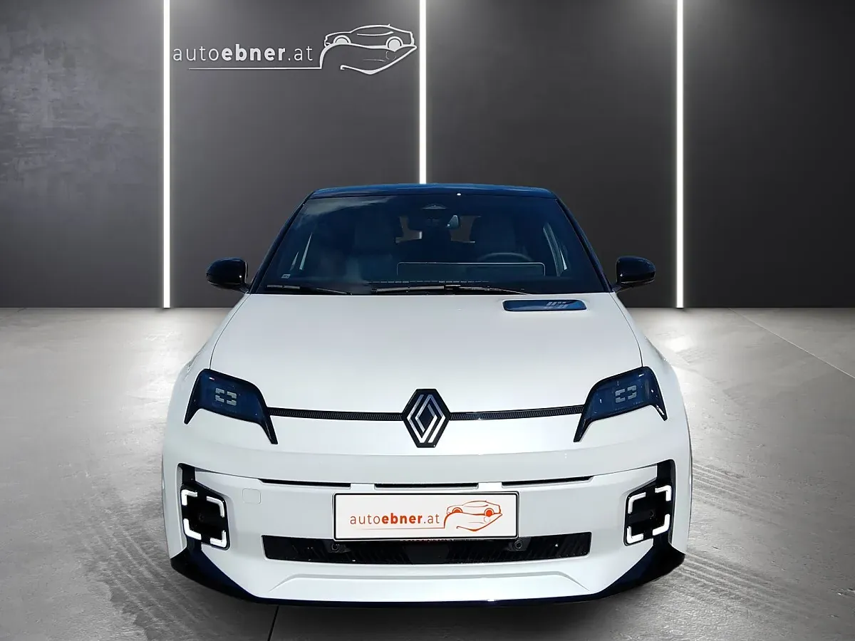 Renault R5 photo 2