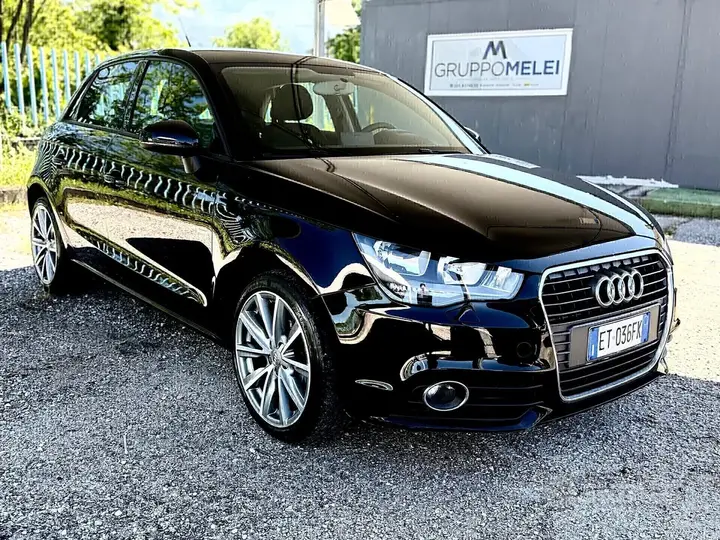 Audi A1 2014 photo 2