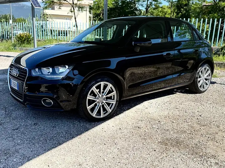 Audi A1 2014 photo 4