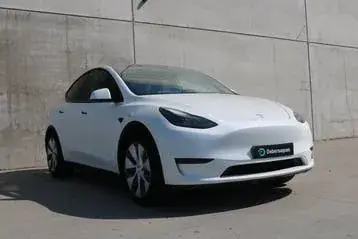 Tesla Model Y 2023 photo 3