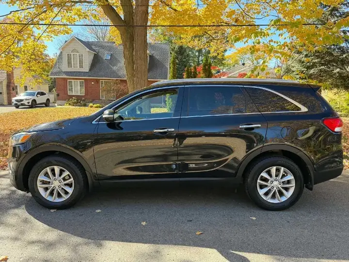 Kia Sorento 2016 photo 5