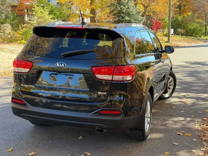 Kia Sorento 2016 photo 2