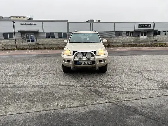 Toyota Land Cruiser 2006 photo 2
