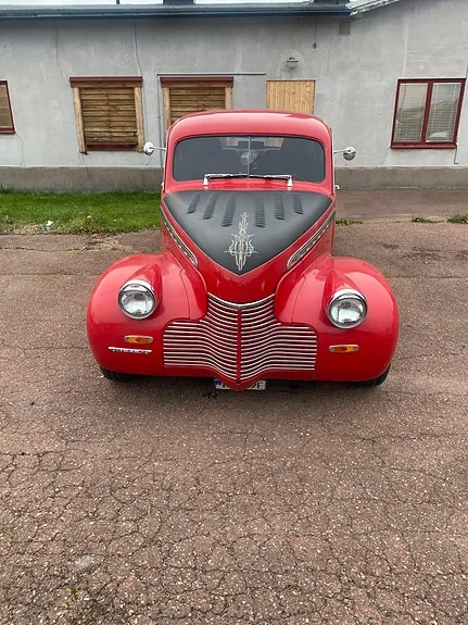 Chevrolet Special Deluxe 1940 photo 2