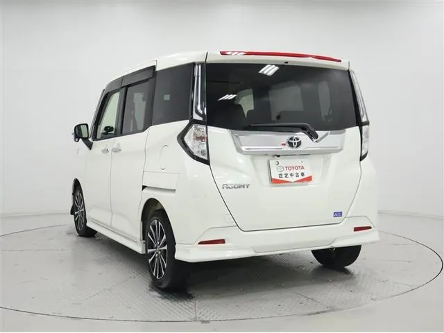 Toyota Rumion 2022 photo 2