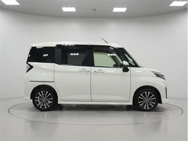 Toyota Rumion 2022 photo 5