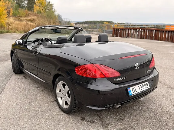 Peugeot 307 2005 photo 4