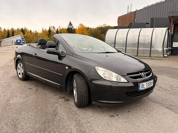 Peugeot 307 2005 photo 2