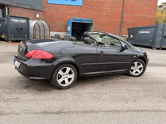 Peugeot 307 2005 photo 3
