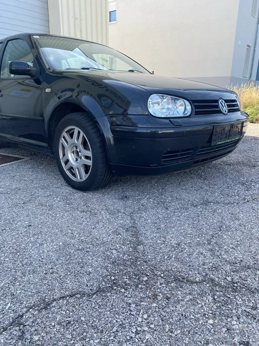 Volkswagen Golf 1998 photo 3